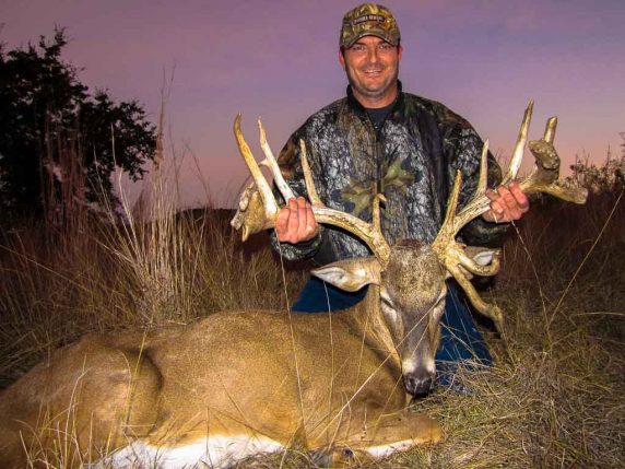 texas-whitetail-hunts - OX Ranch